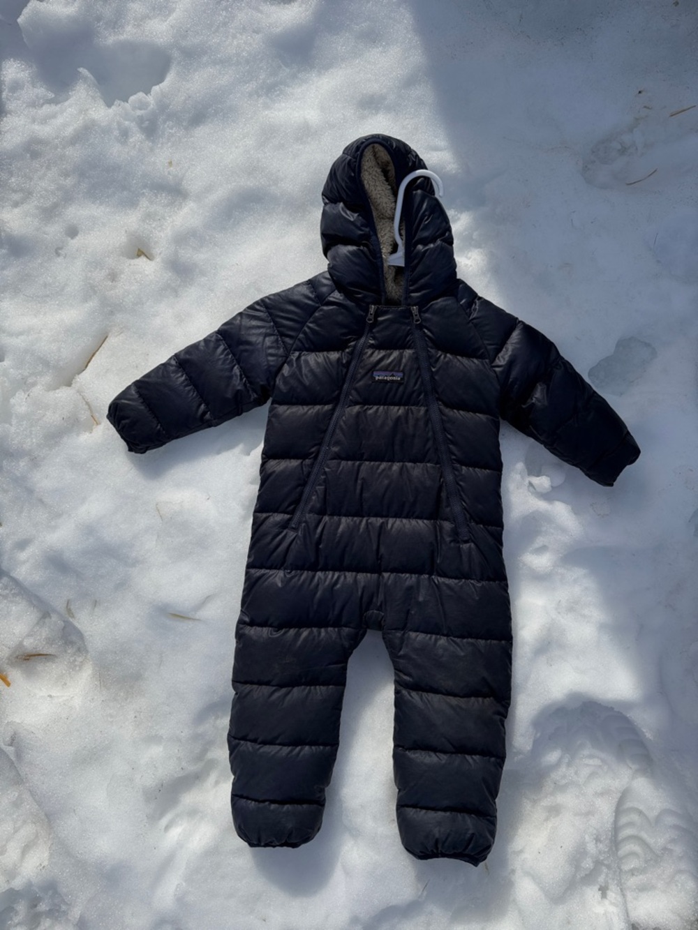 Patagonia Black Infant Down Bunting Snowsuit with Hood